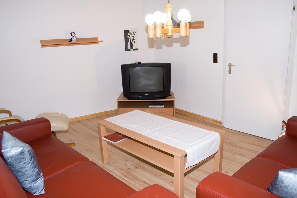 Ferienhaus Alina Bernkastel-Kues Ruang foto