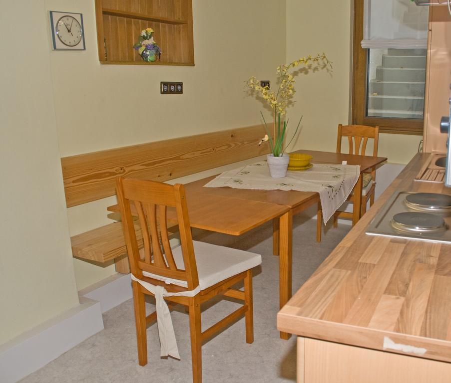 Ferienhaus Alina Bernkastel-Kues Ruang foto